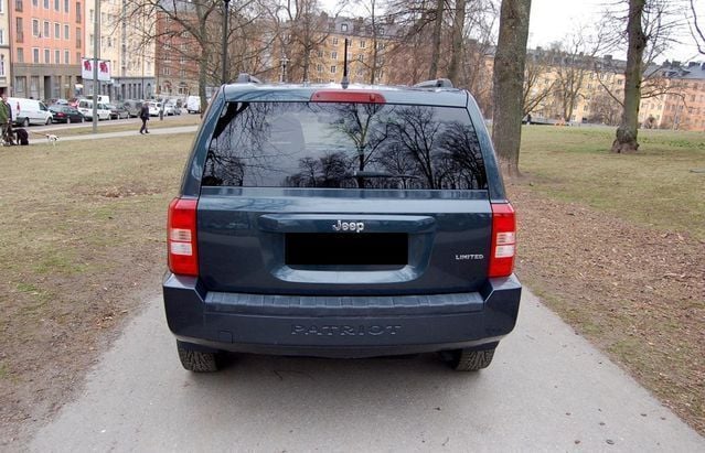 Gebraucht Jeep Patriot Sport 170 PS (125 kW) 2007 Blau metallic SUV