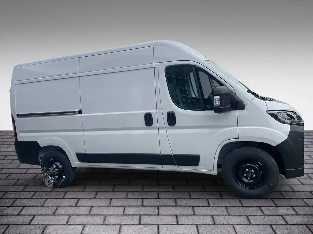 Neu Peugeot Boxer 140 PS (102 kW) 2026 Weiss Van