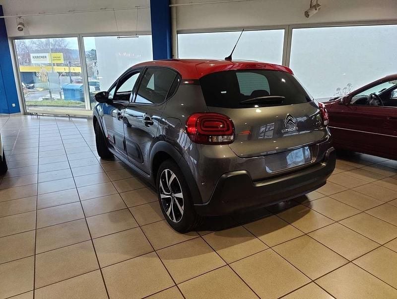 Grau rot Gebraucht 2021 Citroën C3 PureTech Limousine | 13.950 € (Fairer Preis) - Bild 1/4