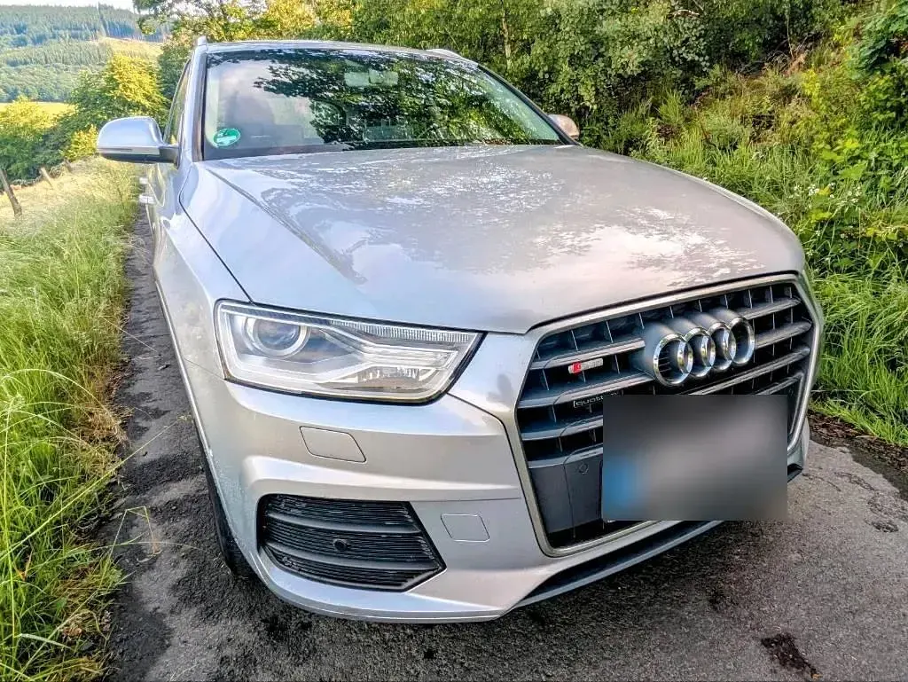 Gebraucht Audi Q3 Comfort 180 PS (132 kW) 2016 Grau SUV