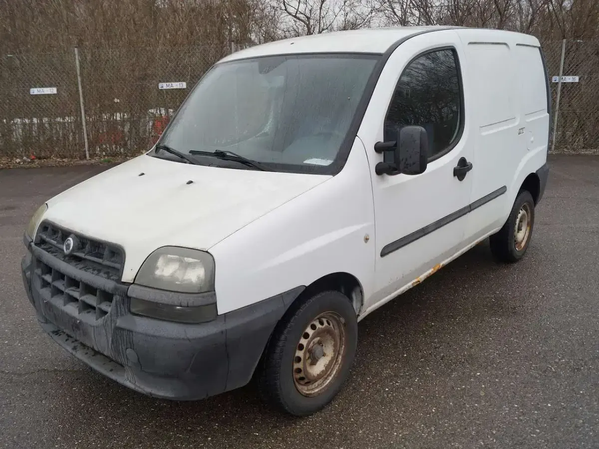 Gebraucht Fiat Doblò 101 PS (74 kW) 2003 Weiß Van / Kleinbus