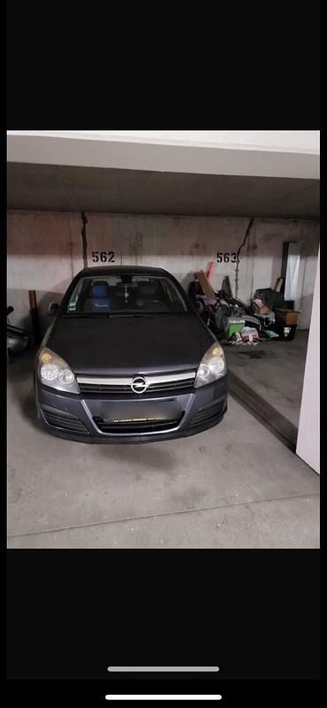 Second-hand Opel Astra 101 CP (74 kW) 2006 Albastru Berlinǎ