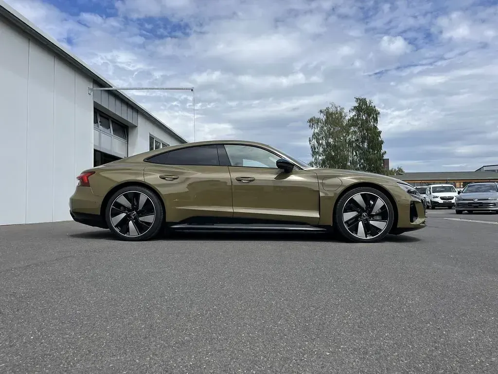 Gebraucht Audi RS e-tron GT Sport 439 kW (598 PS) 2023 Grün Limousine