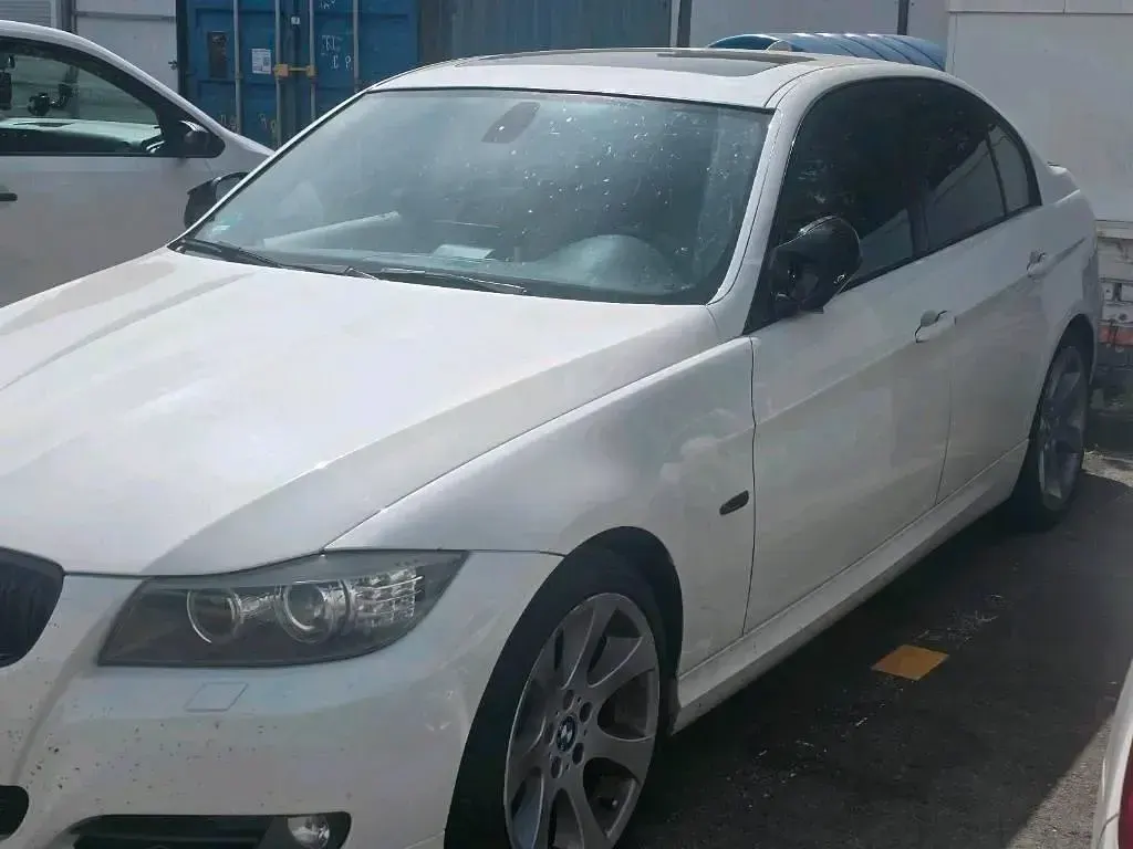 Gebraucht BMW 328 Shadowline 236 PS (173 kW) 2010 Weiß Limousine