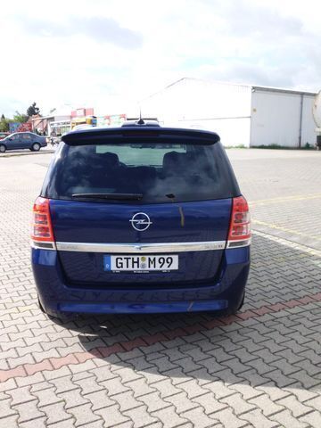 Gebraucht Opel Zafira 204 PS (150 kW) 2010 Blau metallic Van / Kleinbus