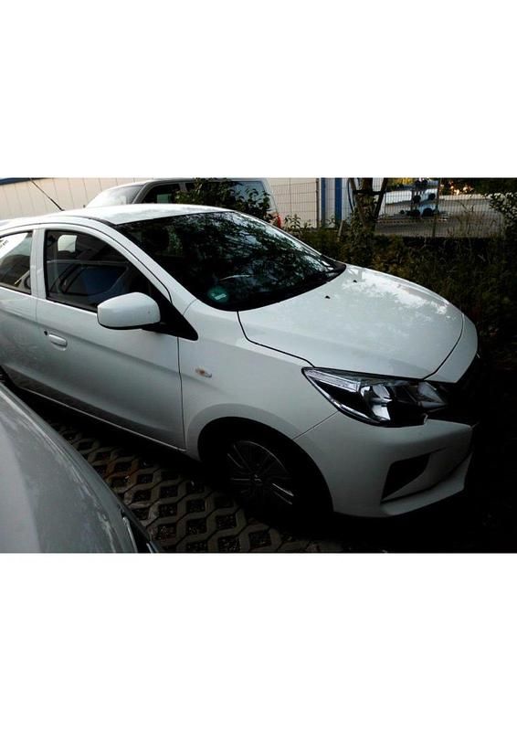 Weiß Gebraucht 2021 Mitsubishi Space Star Kleinwagen | 6.900 € (Superpreis) - Bild 1/4
