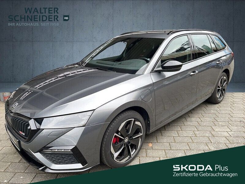 Graphitegrau metallic (metallic) Gebraucht 2022 Skoda Octavia RS Kombi | 29.950 € (Fairer Preis) - Bild 1/4