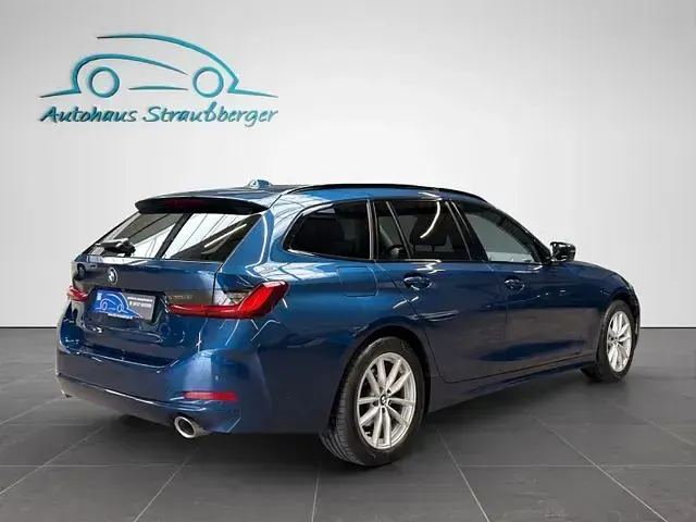 Gebraucht BMW 320 Shadowline 190 PS (139 kW) 2024 Blaukeine angabe Kombi