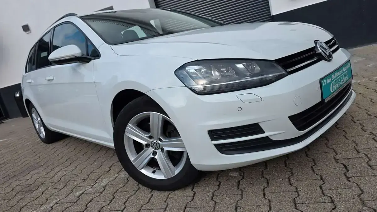 Usado VW Golf VII 116 HP (85 kW) 2018 Branco Carrinha