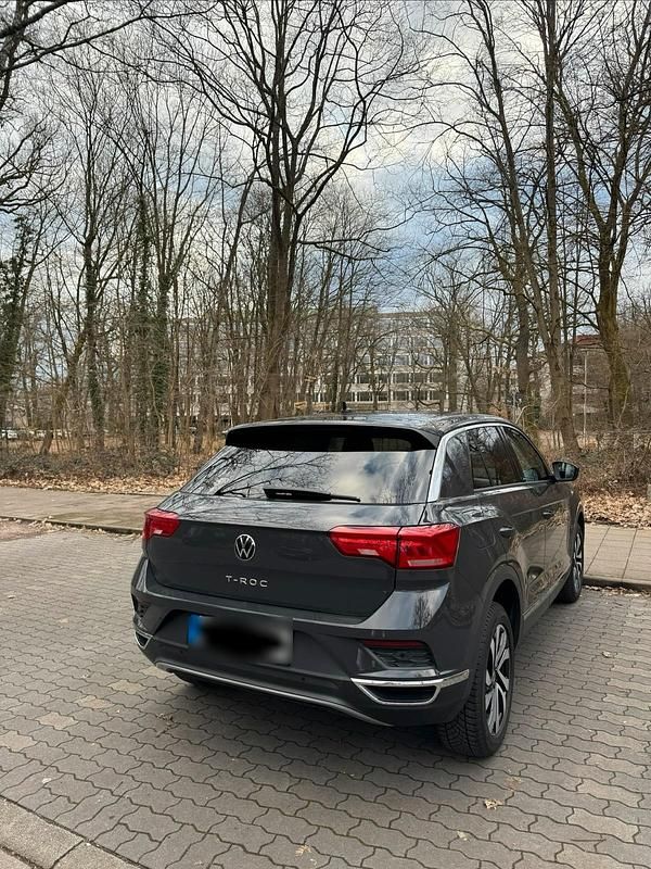 Gebraucht VW T-Roc 150 PS (110 kW) 2021 Grau SUV