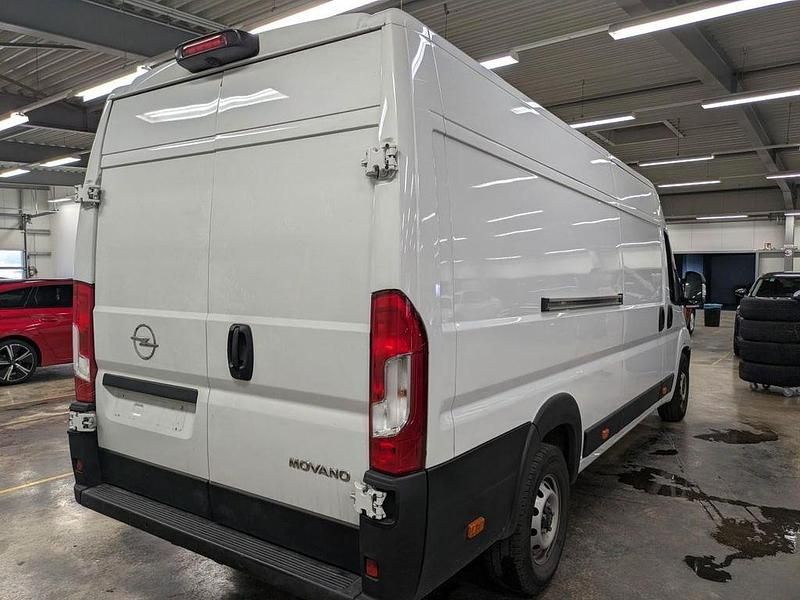 Gebraucht Opel Movano 140 PS (102 kW) 2024 Weiß Van