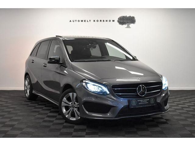 Grau Gebraucht 2018 Mercedes 250 AMG line Limousine | 17.700 € (Superpreis) - Bild 1/3