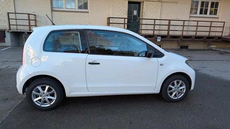 Gebraucht Seat Mii 60 PS (44 kW) 2015 Weiß Kleinwagen