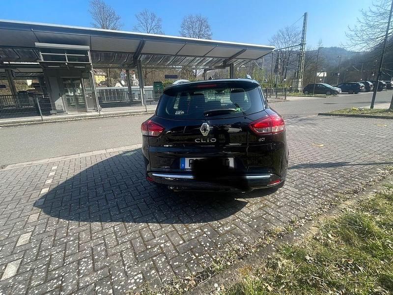 Gebraucht Renault Clio IV Dynamique 90 PS (66 kW) 2015 Schwarz Limousine