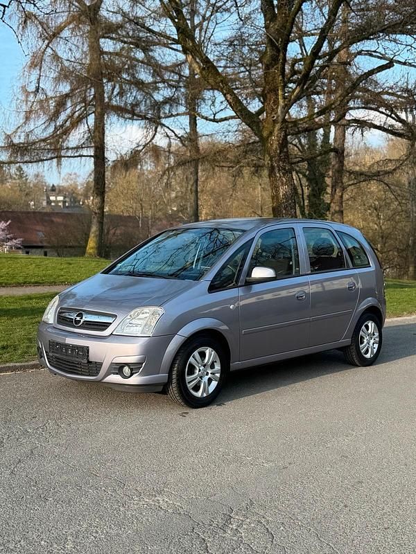 Gebraucht Opel Meriva 90 PS (66 kW) 2006 Silber Van / Kleinbus