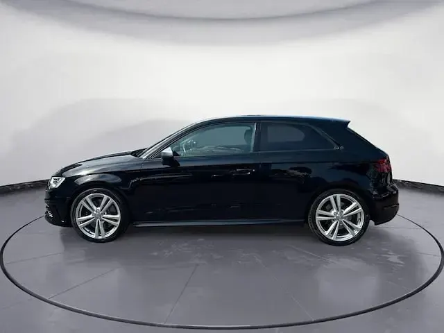 Gebraucht Audi S3 Design 300 PS (220 kW) 2016 Brillantschwarz
