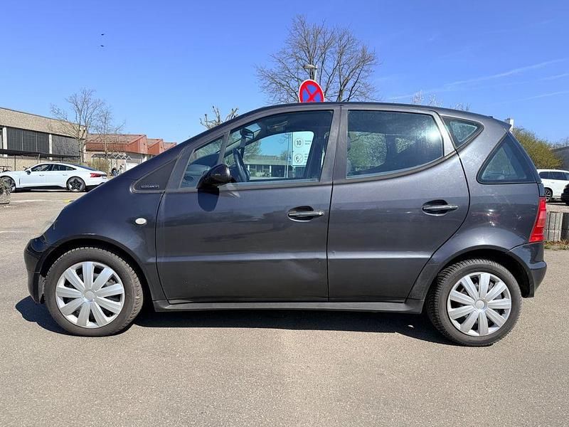 Gebraucht Mercedes A170 Elegance 90 PS (66 kW) 2000 Schwarz Van / Kleinbus
