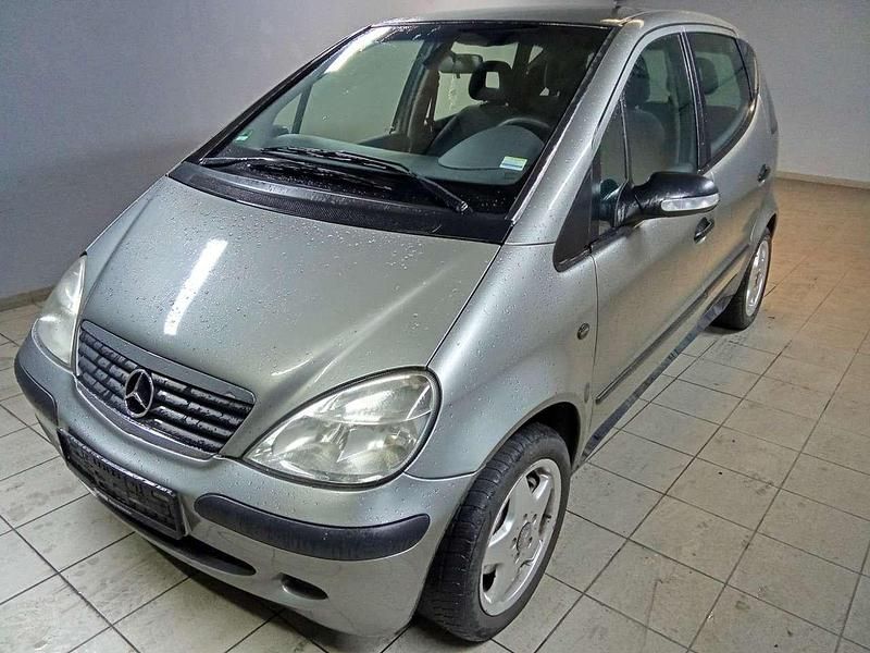 Grau Gebraucht 2004 Mercedes A160 Classic Van / Kleinbus | 500 € (Superpreis) - Bild 1/4