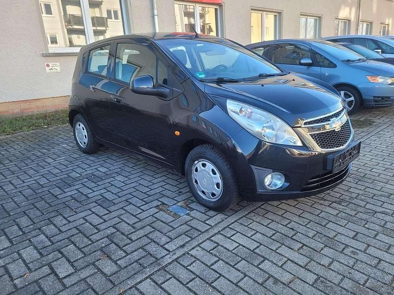 Gebraucht Chevrolet Spark 68 PS (50 kW) 2011 Schwarz Kleinwagen