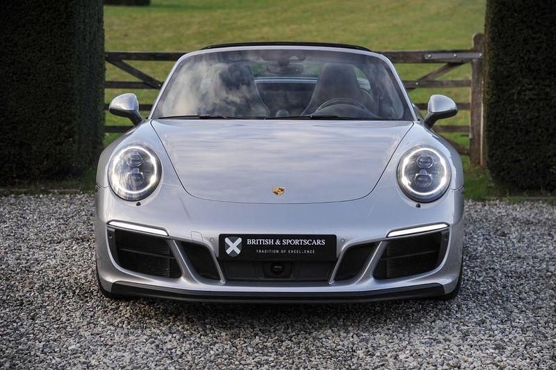 Gebraucht Porsche 911 Carrera 4 GTS Targa 450 PS (330 kW) 2019 Silber Cabrio