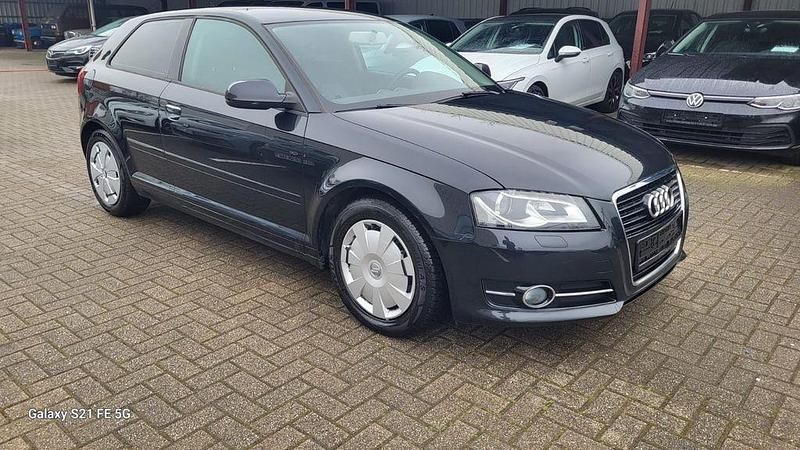 Gebraucht Audi A3 Ambition 140 PS (102 kW) 2011 Schwarz Kleinwagen
