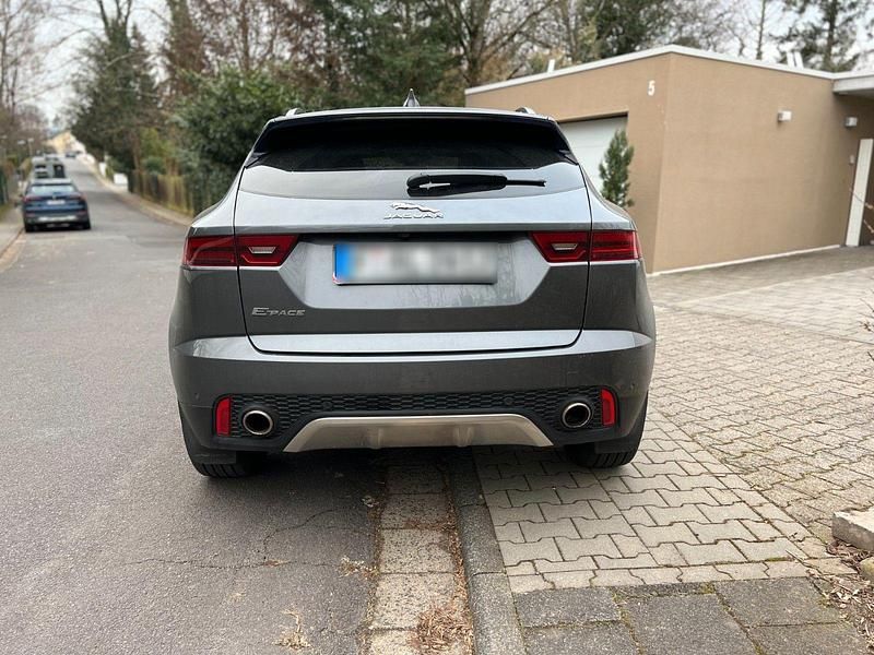 Gebraucht Jaguar E-Pace 249 PS (183 kW) 2018 Grau SUV