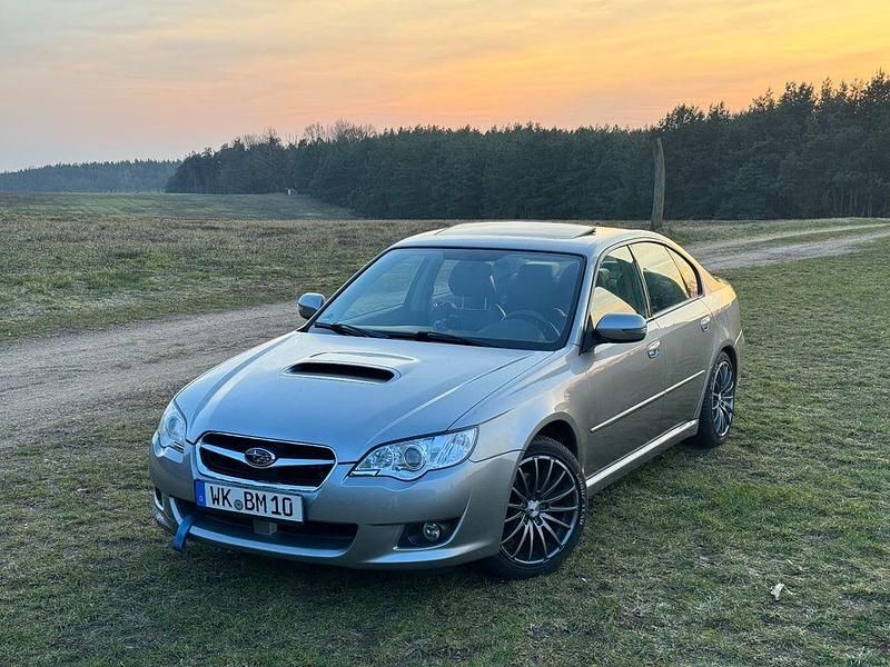 Gebraucht Subaru Legacy Active 150 PS (110 kW) 2008 Silber Limousine