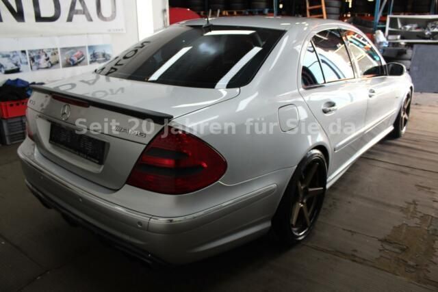 Gebraucht Mercedes E55 AMG AMG 476 PS (350 kW) 2004 Silber metallic Limousine