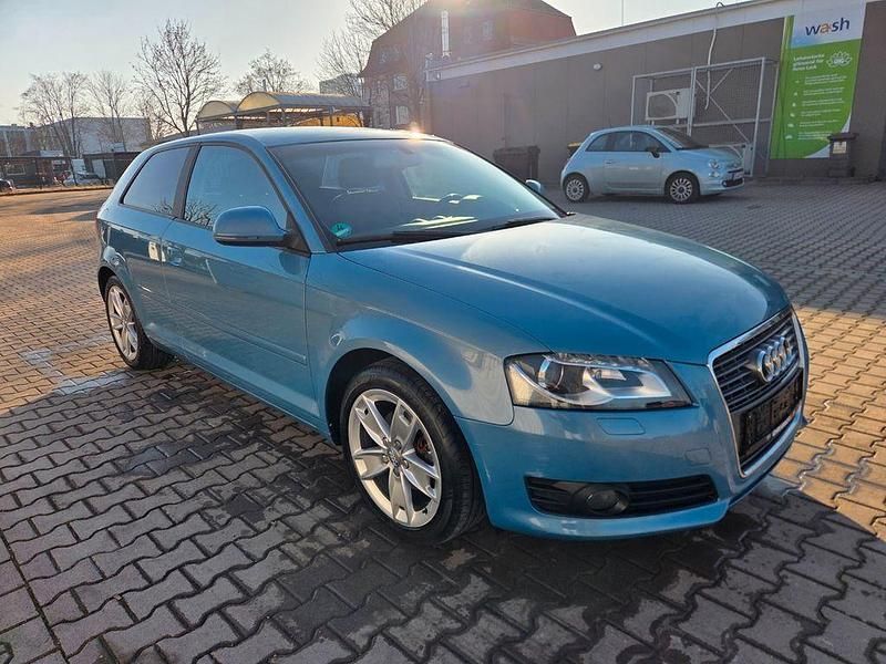 Gebraucht Audi A3 Ambition 125 PS (91 kW) 2010 Blau Kleinwagen