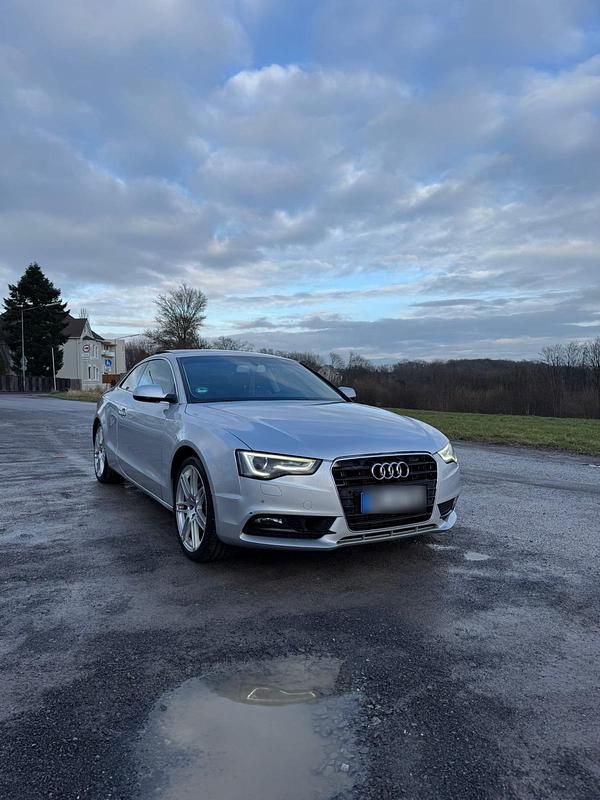 Gebraucht Audi A5 170 PS (125 kW) 2012 Silber Coupé