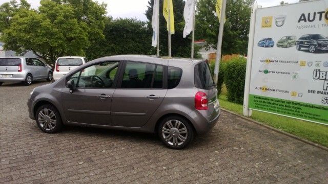 Grau metallic Gebraucht 2012 Renault Grand Modus Night&Day Van / Kleinbus | 14.990 € - Bild 1/4