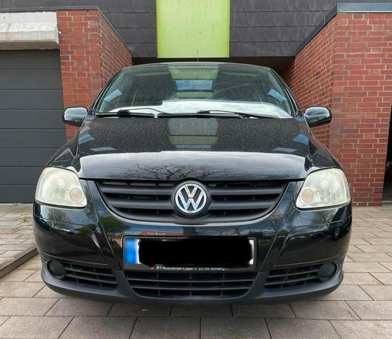 Usata VW Fox 55 CV (40 kW) 2008 Nero Utilitaria