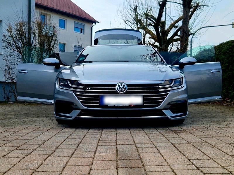 Gebraucht VW Arteon R-line 240 PS (176 kW) 2018 Grau Kleinwagen