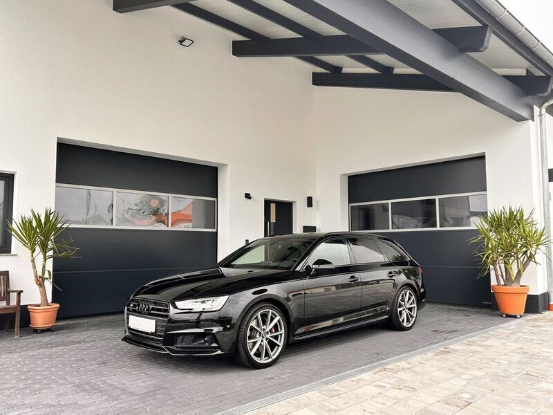Schwarz Gebraucht 2017 Audi S4 Sport Kombi | 35.990 € (Fairer Preis) - Bild 1/4