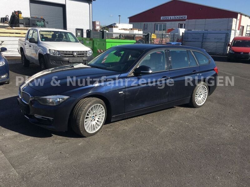 Gebraucht BMW 325 218 PS (160 kW) 2013 Blau Kombi