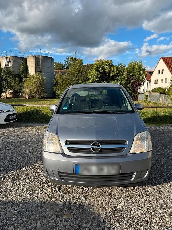 Blau Gebraucht 2005 Opel Meriva Van / Kleinbus | 400 € - Bild 1/4
