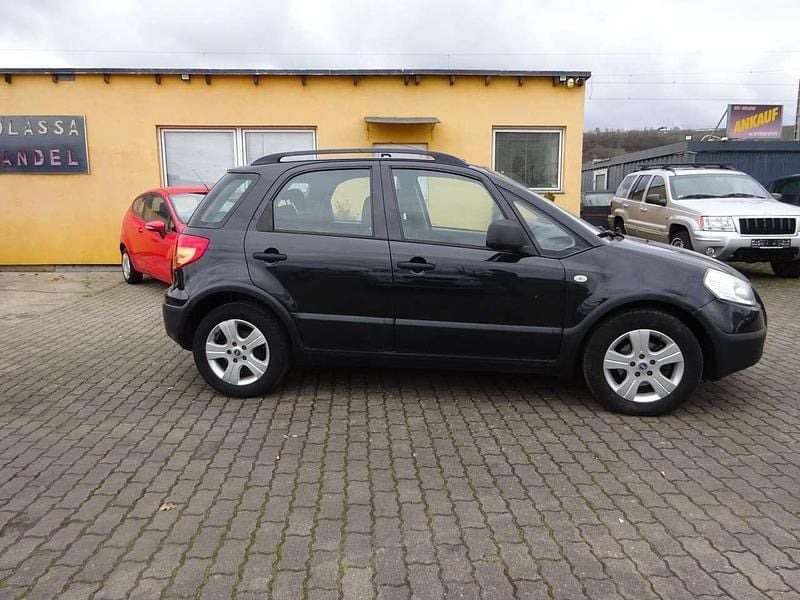 Gebraucht Fiat Sedici 107 PS (78 kW) 2009 Schwarz SUV