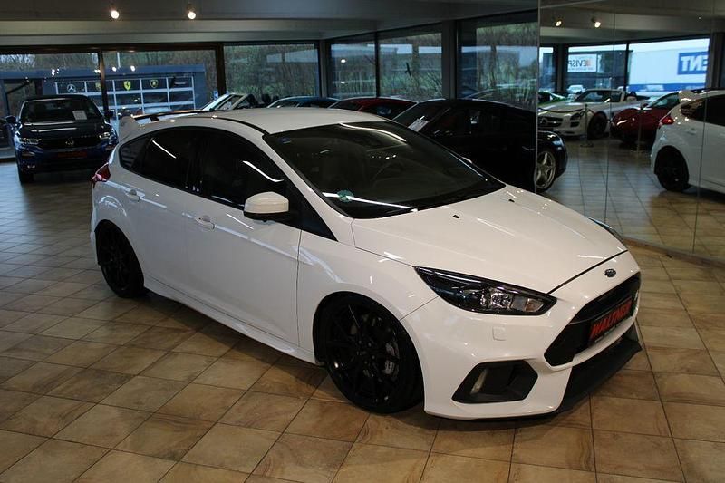 Gebraucht Ford Focus RS 349 PS (256 kW) 2016 Weiß Limousine