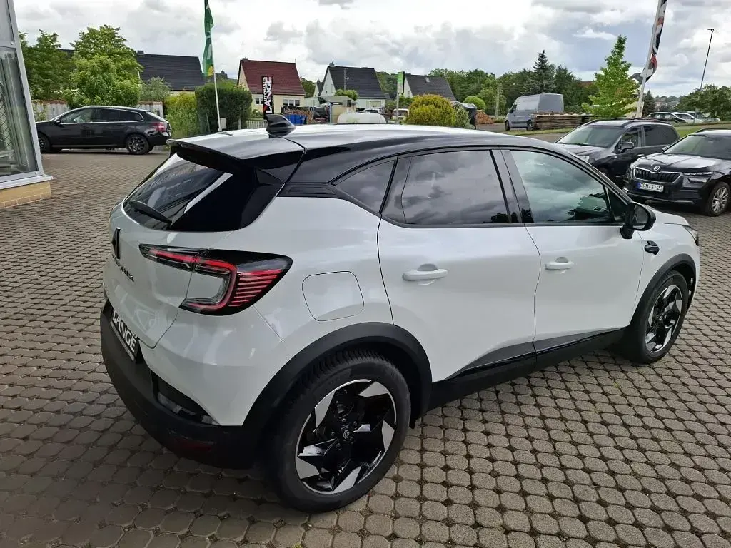 Gebraucht Renault Captur Techno 140 PS (102 kW) 2024 Perlmuttweiss metallic/dach i SUV