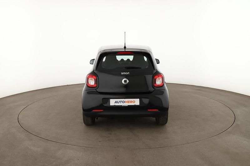 Usata Smart ForFour Basis 71 CV (52 kW) 2016 Nero Utilitaria