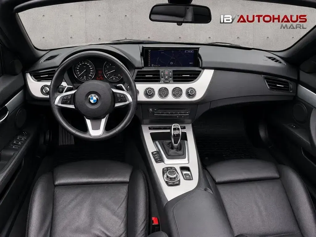 Gebraucht BMW Z4 Sport Line 306 PS (225 kW) 2015 Weiß Cabrio