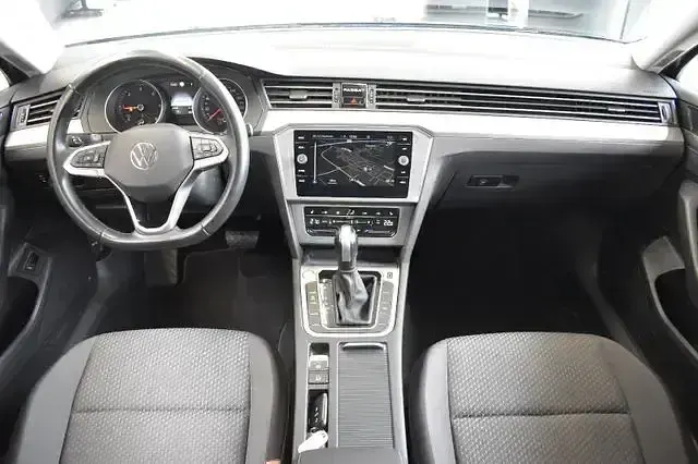 Second-hand VW Passat 150 CP (110 kW) 2021 Gri Break