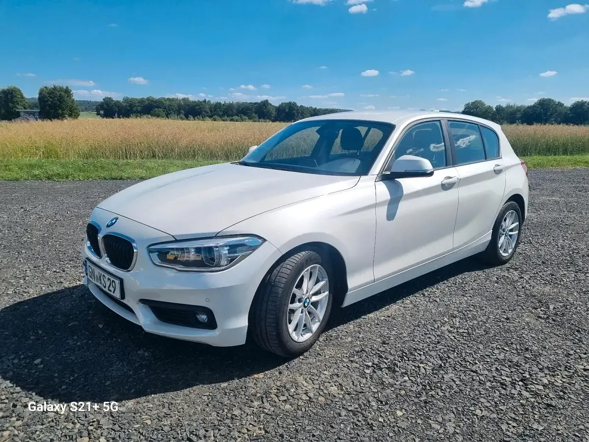 Gebraucht BMW 116 109 PS (80 kW) 2018 Weiß Kleinwagen