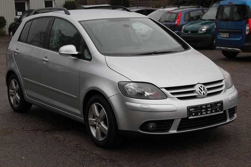 Gebraucht VW Golf Plus Cross United 102 PS (75 kW) 2008 Reflexsilber metallic Van / Kleinbus