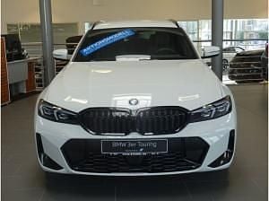 Neu BMW 320 M Sport 184 PS (135 kW) 2025 Weiß (alpinweiss iii) Kombi