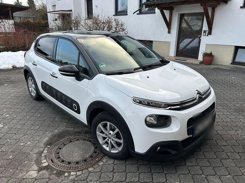 Gebraucht Citroën C3 Shine 102 PS (75 kW) 2017 Weiß Kleinwagen