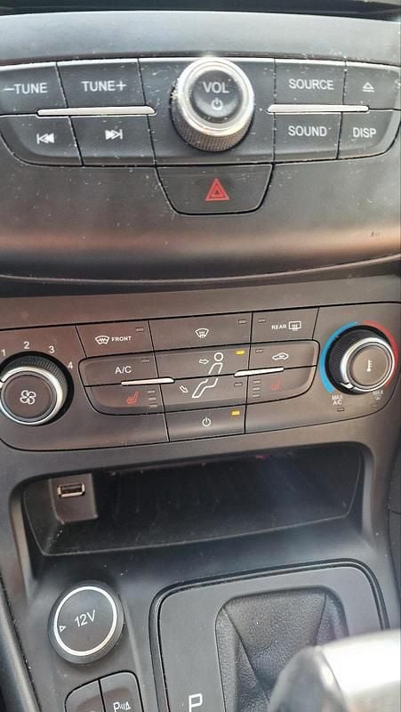 Gebraucht Ford Focus 150 PS (110 kW) 2018 Silber Kombi