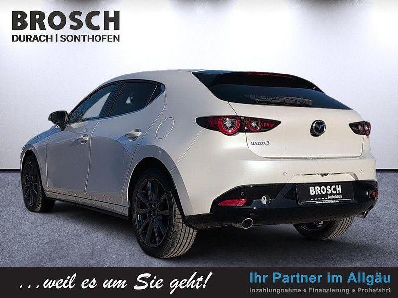 Neu Mazda 3 Exclusive 140 PS (102 kW) 2026 Weiß Limousine