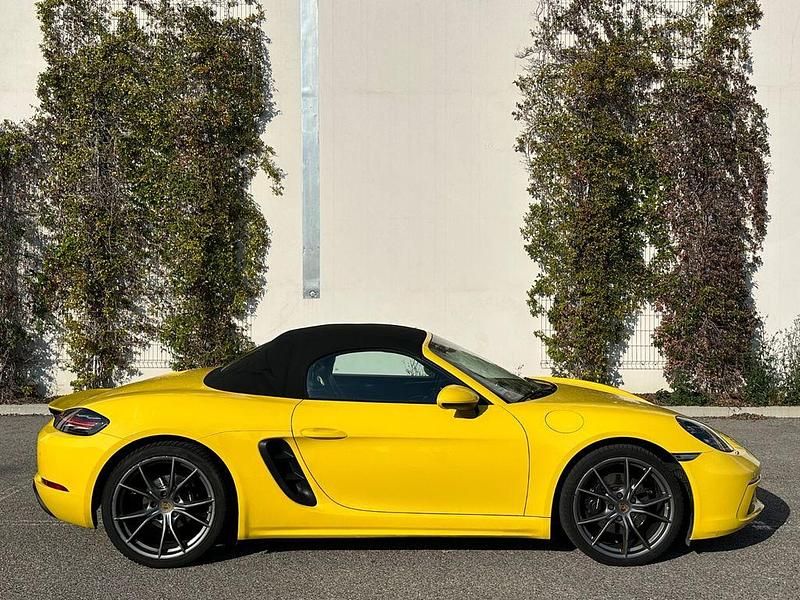 Gebraucht Porsche 718 Boxster 300 PS (220 kW) 2016 Gelb Cabrio