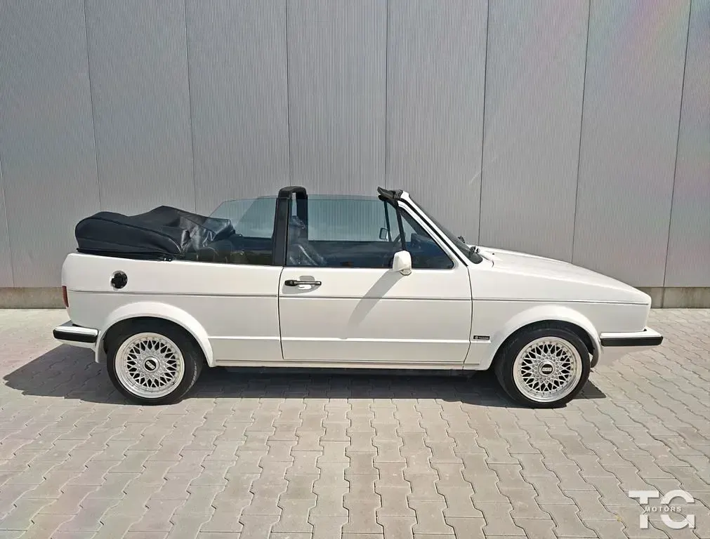 Gebraucht VW Golf Cabriolet 72 PS (52 kW) 1987 Weiß Cabrio